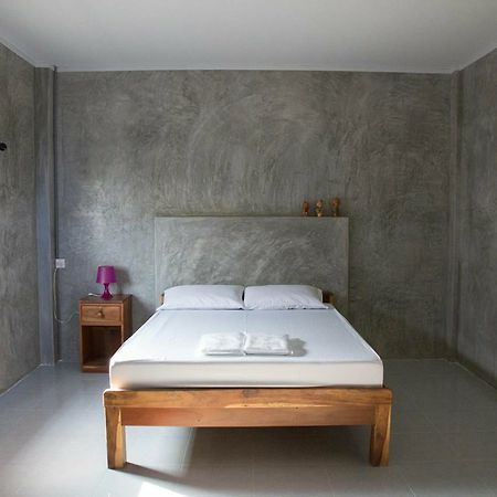 เดอะ ทริปเปิล ทรี รีสอร์ต Hotel ปทุมธานี ภายนอก รูปภาพ